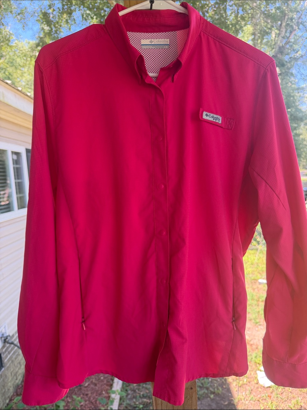 Columbia Women's Bright Pink Utility Outdoor shirt
